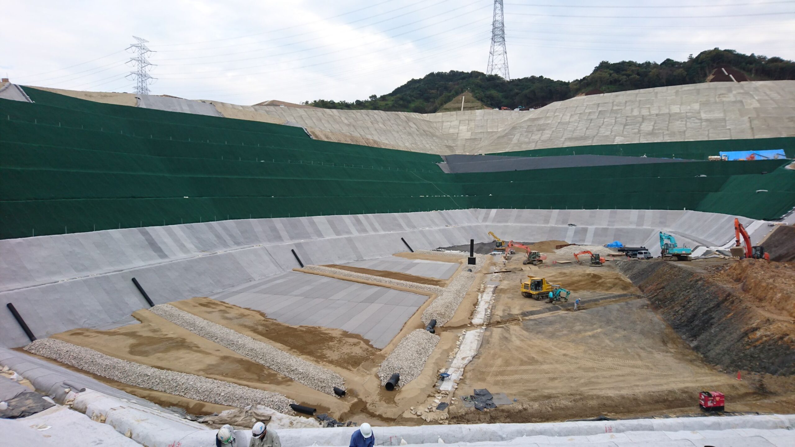 産廃処分場遮水工事