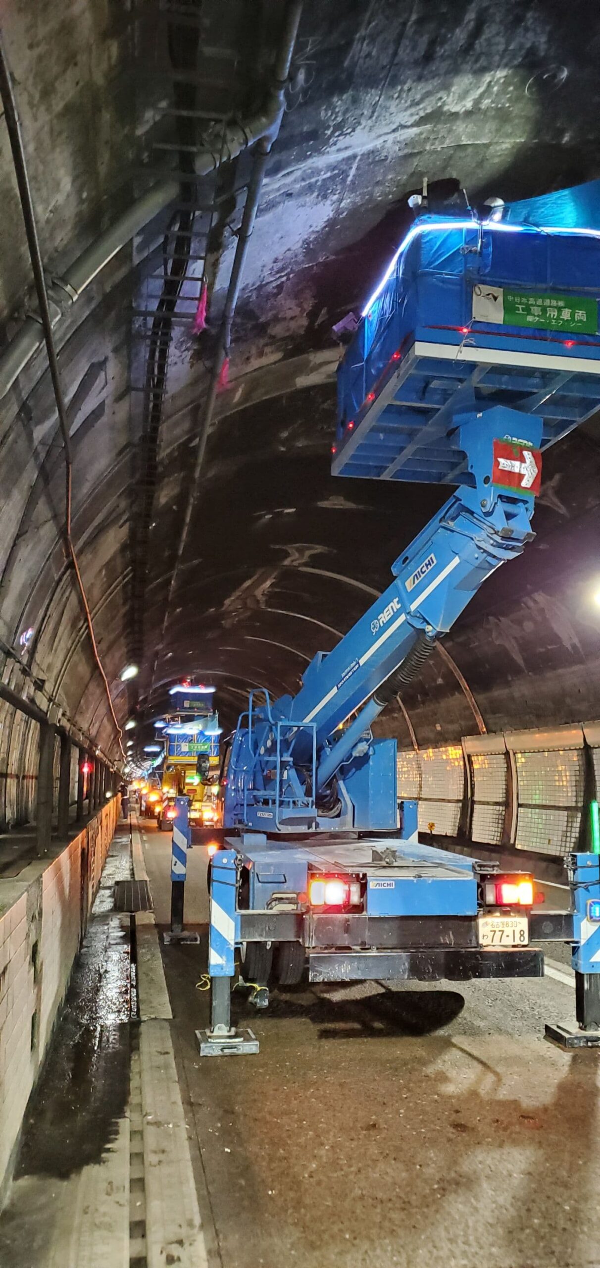 北陸道背面空洞注入工事