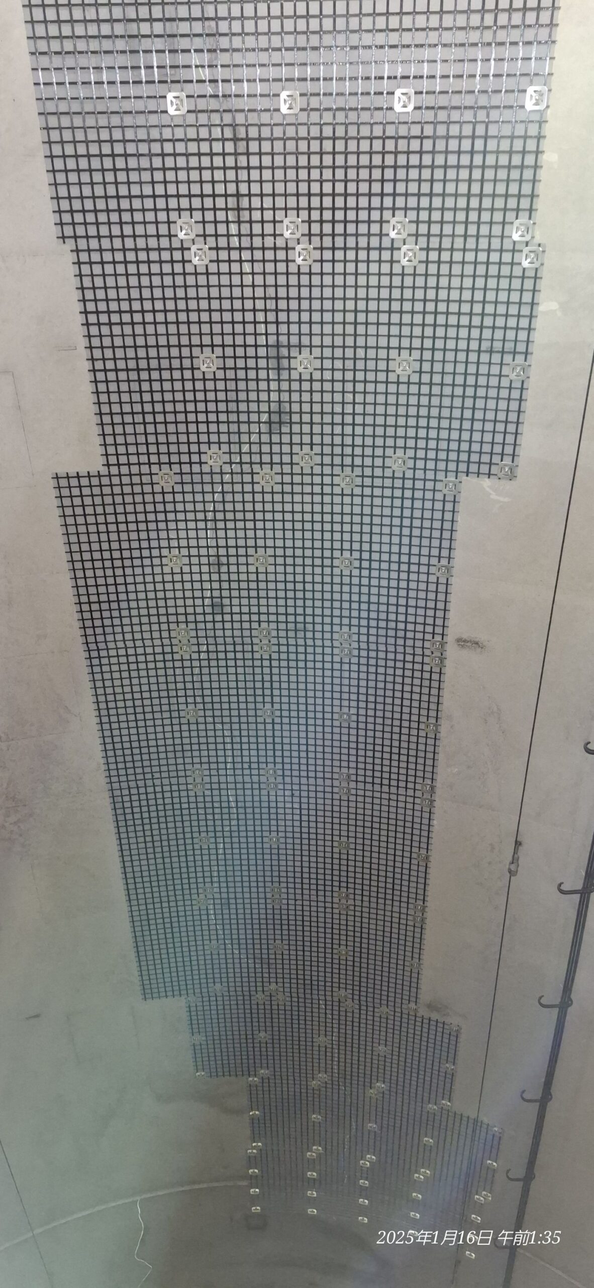 鍋谷トンネル　はく落対策工事